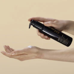 Sérum De Nuit Nourrissant Essence Absolue Shu Uemura 150 Ml -Magasin De Soins Capillaires 4 21055.1688723971